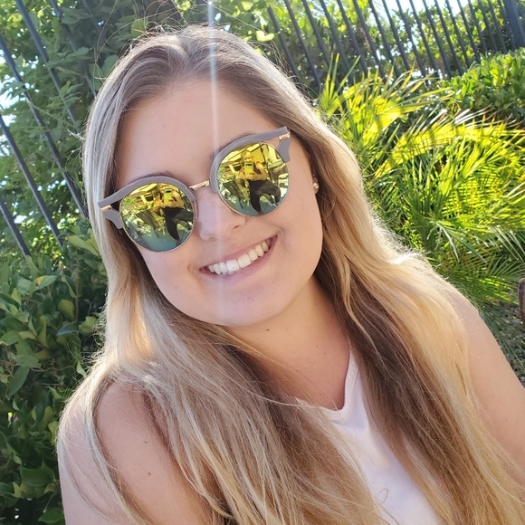 NEW Mirrored Sunglasses